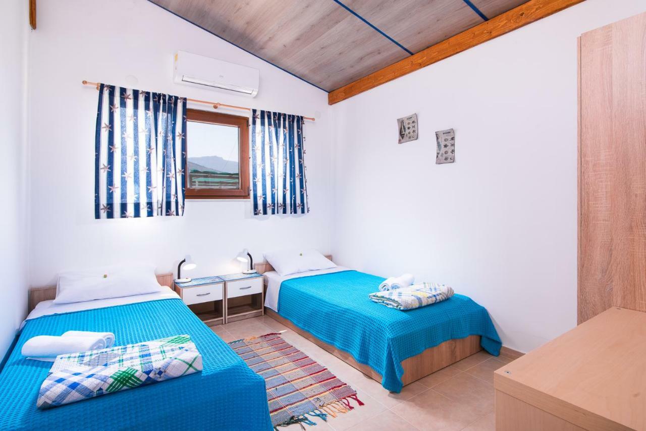 Blue Breeze Aparthotel Órmos Prínou Exteriör bild