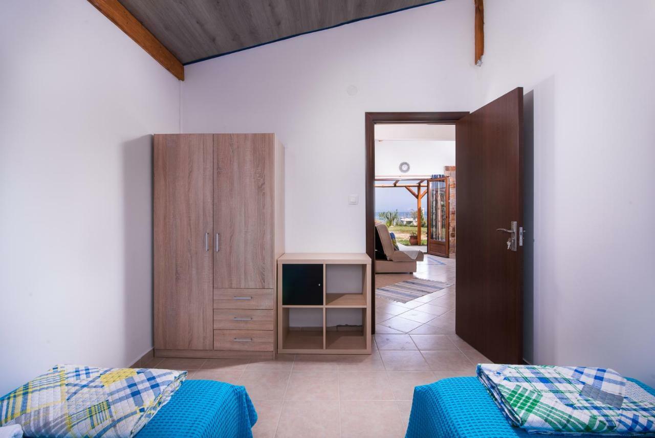 Blue Breeze Aparthotel Órmos Prínou Exteriör bild