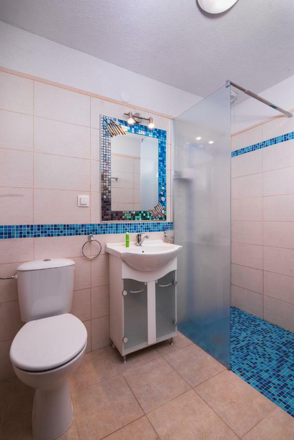 Blue Breeze Aparthotel Órmos Prínou Exteriör bild